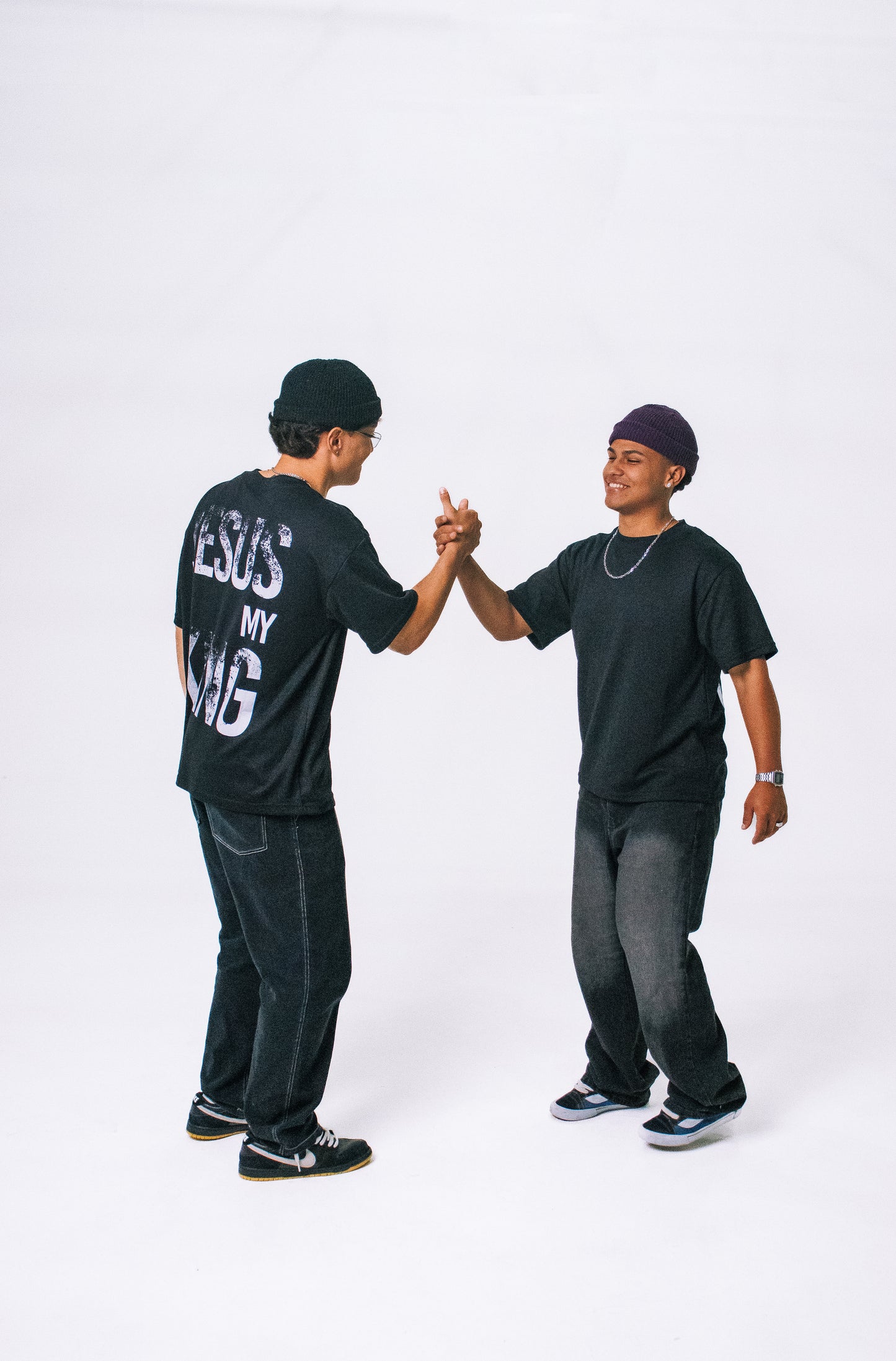 CAMISETA JESUS IS MY KING